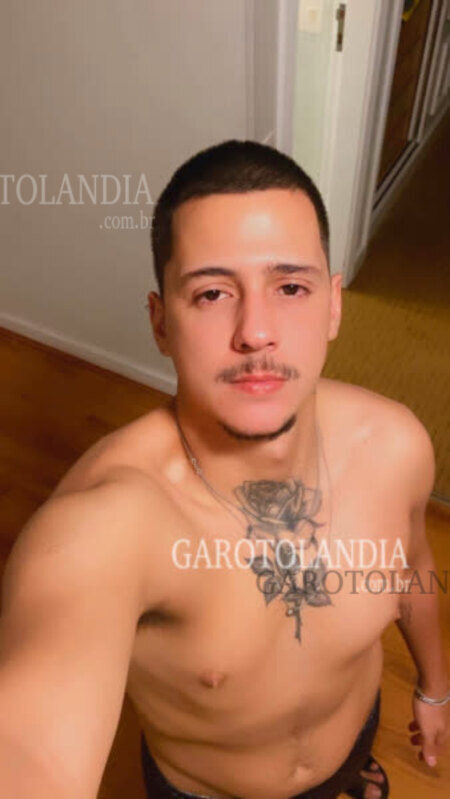 Garoto de programa novinho em São Paulo - João Lucas