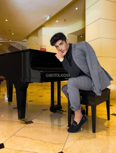 Nate - garoto de programa novinho
